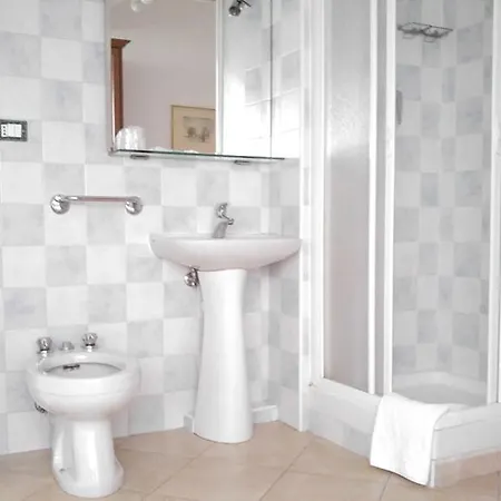 Guest house Affittacamere Parella *